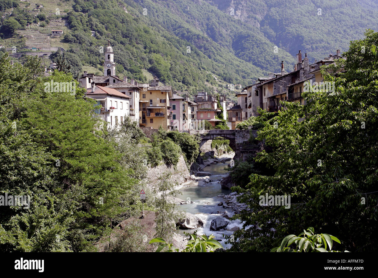 Villa di chiavenna hires stock photography and images Alamy
