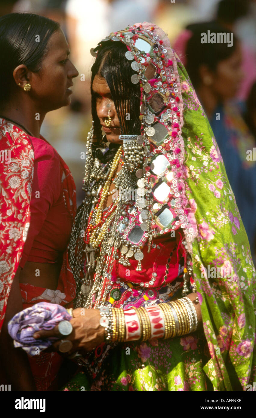 India Goa Anjuna Wednesday market Banjara tribeswoman Stock Photo