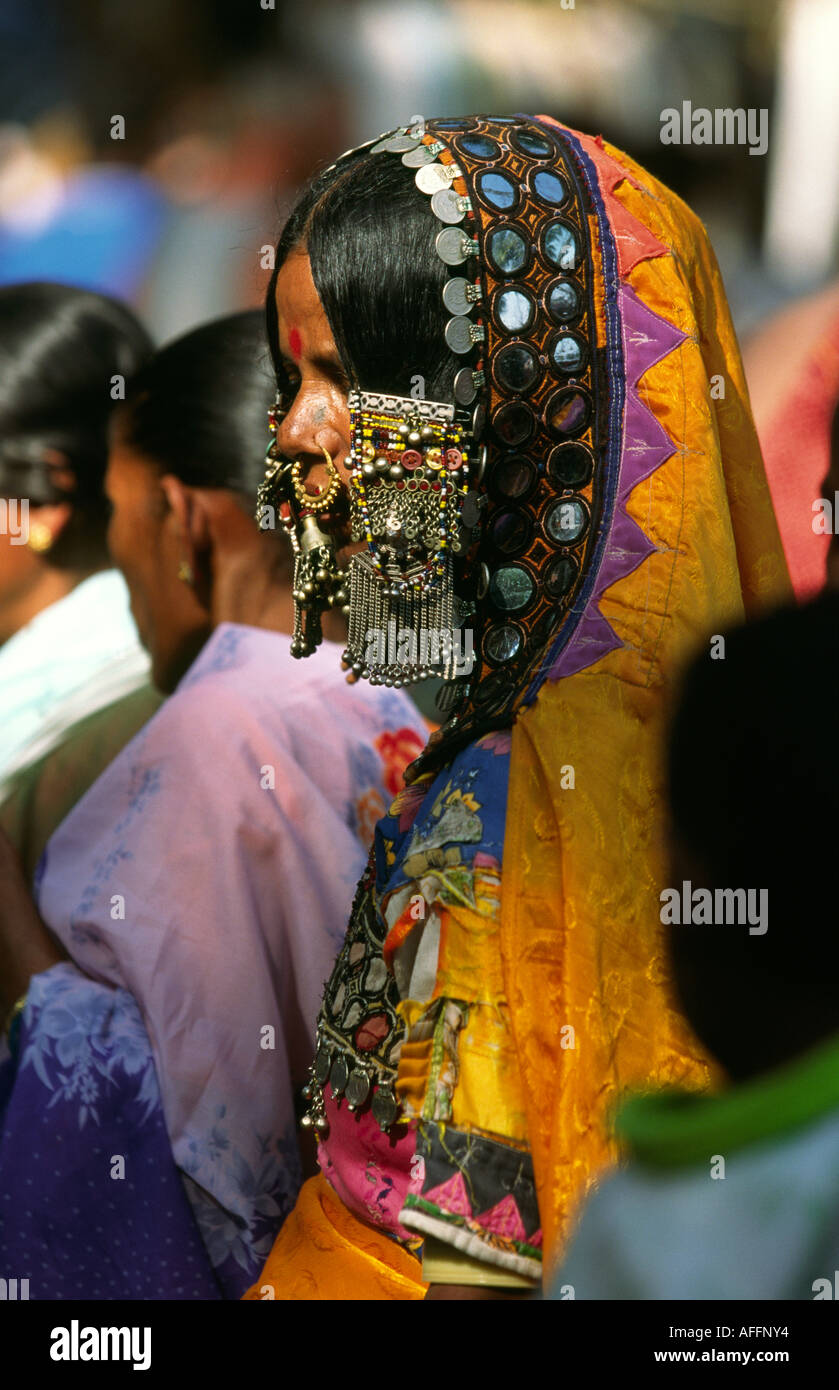 India Goa Anjuna Wednesday market Banjara tribeswoman Stock Photo
