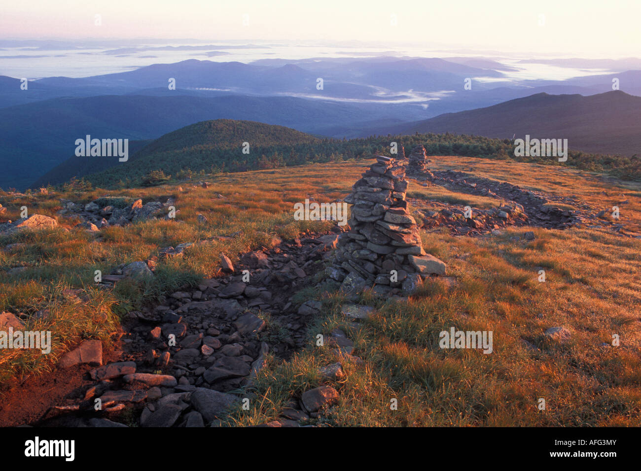 Mount Moosilauke summit trail marked by stone cairns, White Mountain National Forest, New Hampshire Stock Photo