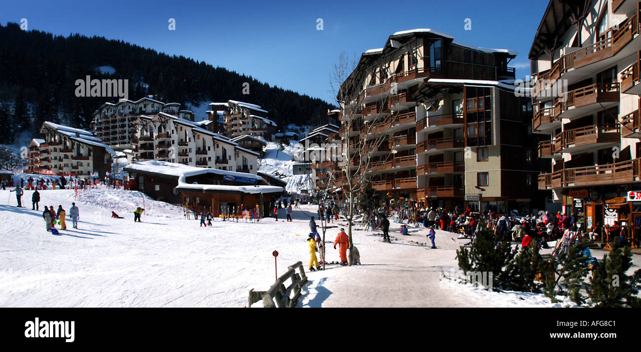 La Tania, France in winter Stock Photo - Alamy