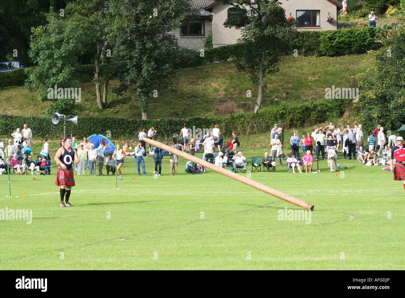 caber tossing at highland games Pitlochry Scotland September 2007 Stock