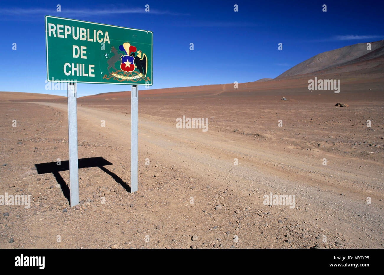 Sign at the chilean, bolivian border near Laguna verde, Chile Stock Photo