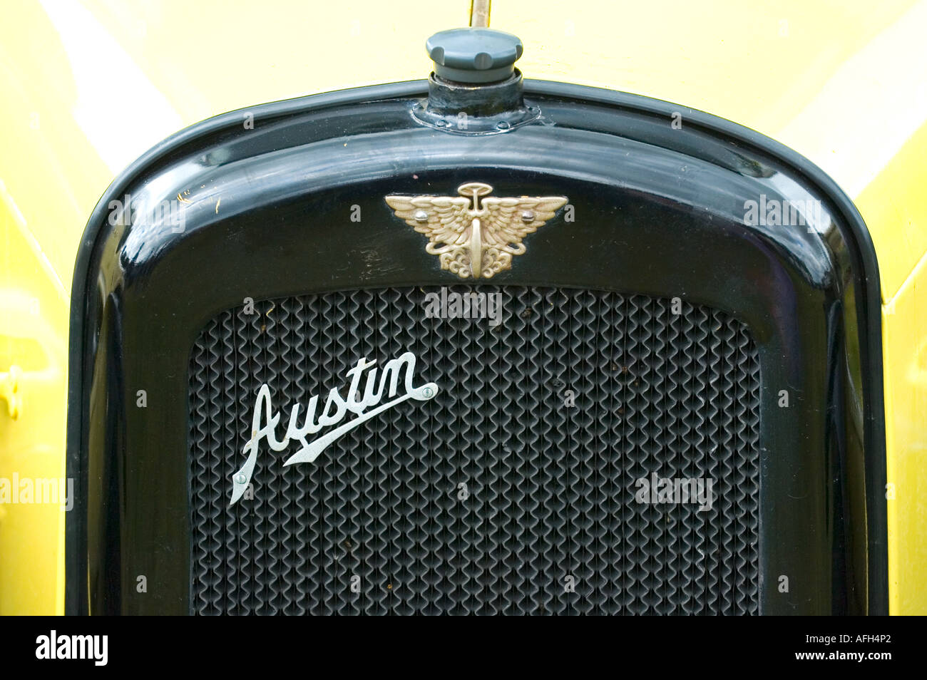 Austin Radiator Detail Stock Photo Alamy