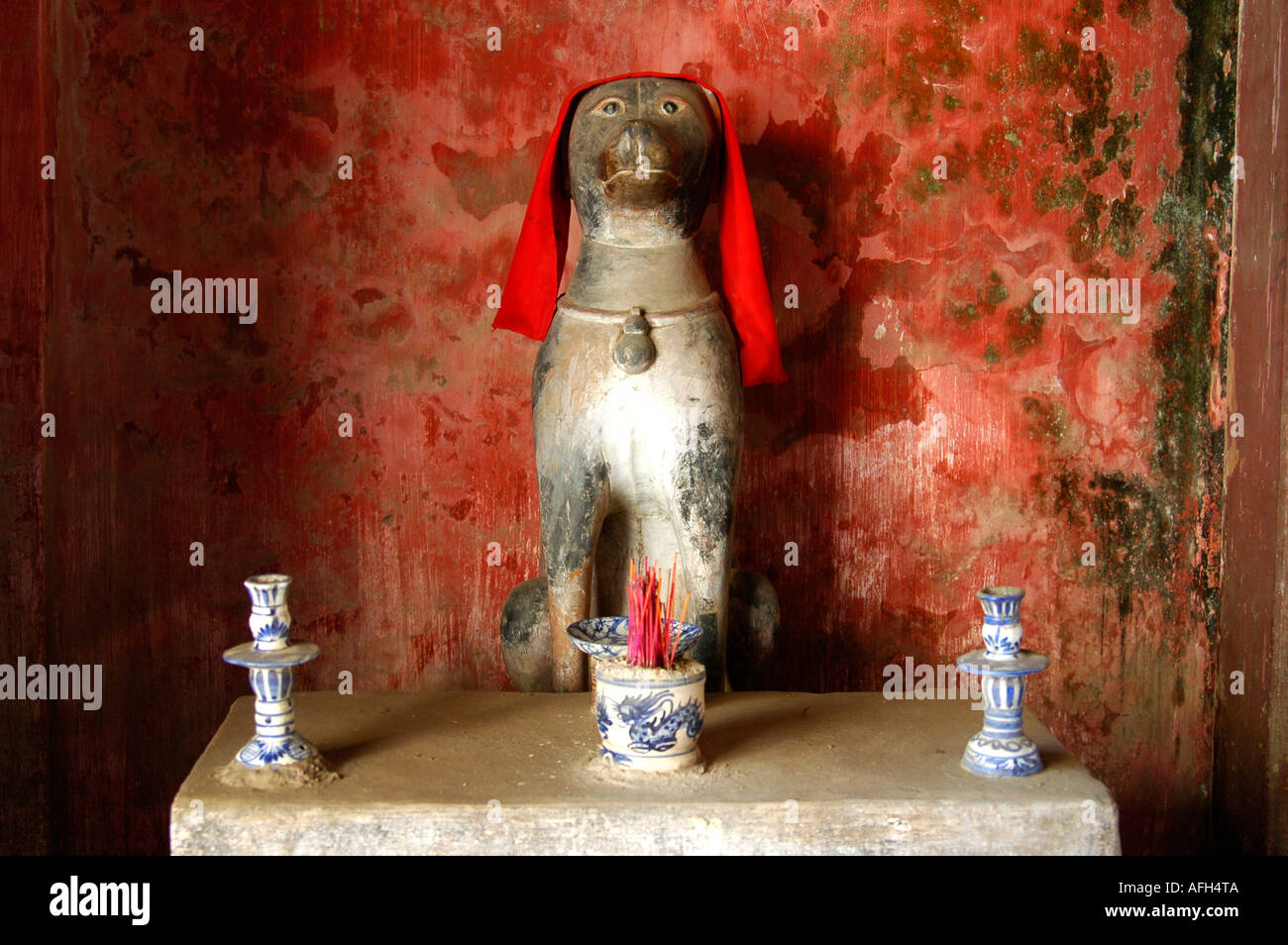 Symbolic guard dog Japanese bridge Hoi An Viet Nam Stock Photo