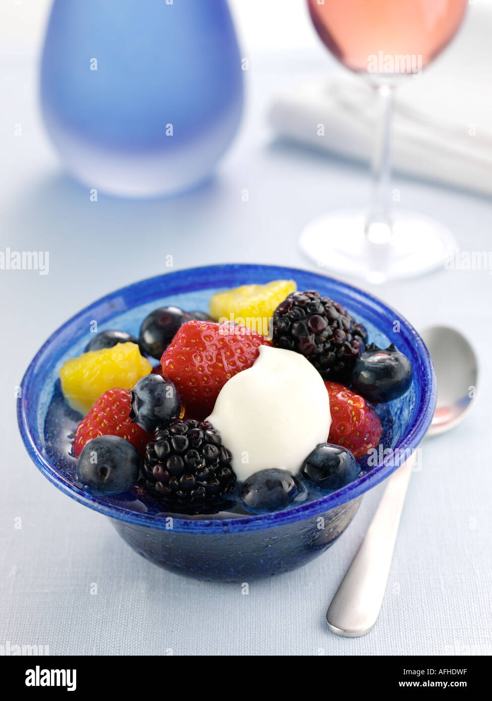 Heavy salad bowl hi-res stock photography and images - Alamy