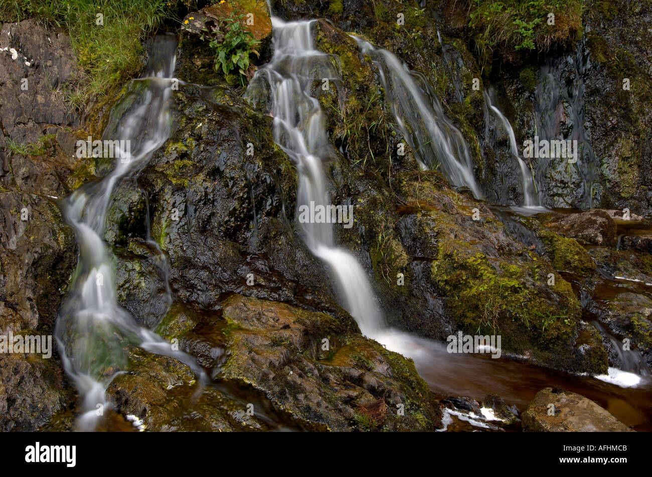 Slimy Rocks Slimy rock hi-res stock photography and images - Alamy
