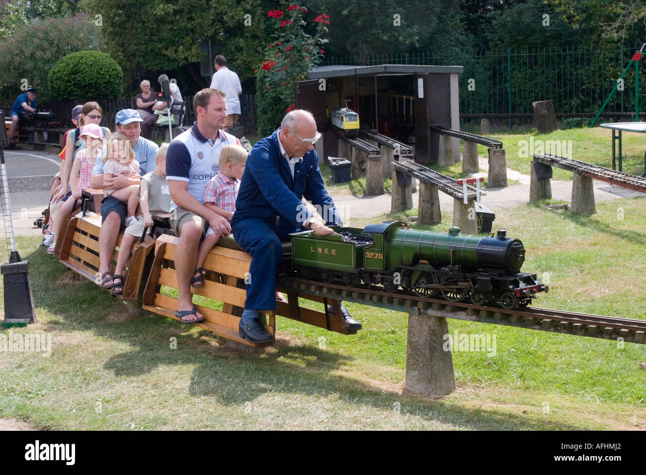 Model train rides in ridgeway park hires stock photography and images