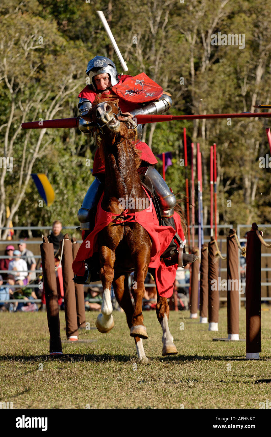 Horse jousting armor hires stock photography and images Alamy