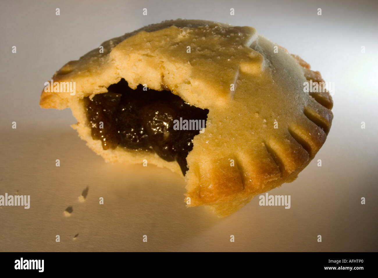 mince pie half-eaten Stock Photo