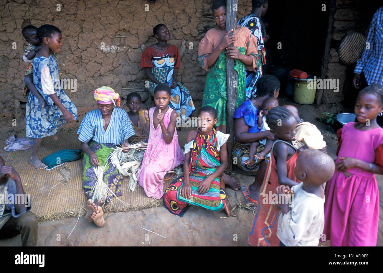 Kwali hires stock photography and images Alamy