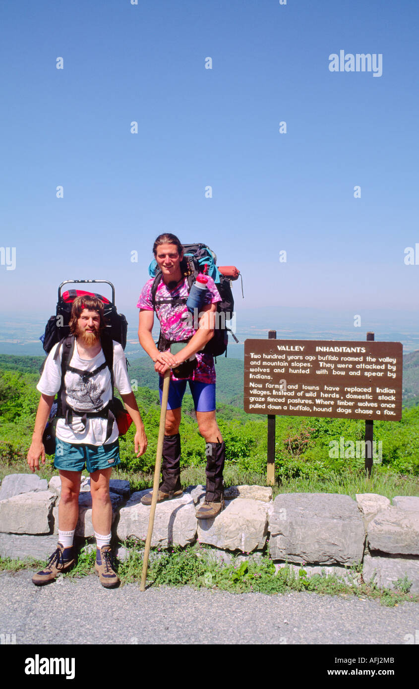 Appalachian Trail backpackers and national park sign. Skyline Drive near Blackrock Gap, Shenandoah National Park, Virginia, USA Stock Photo