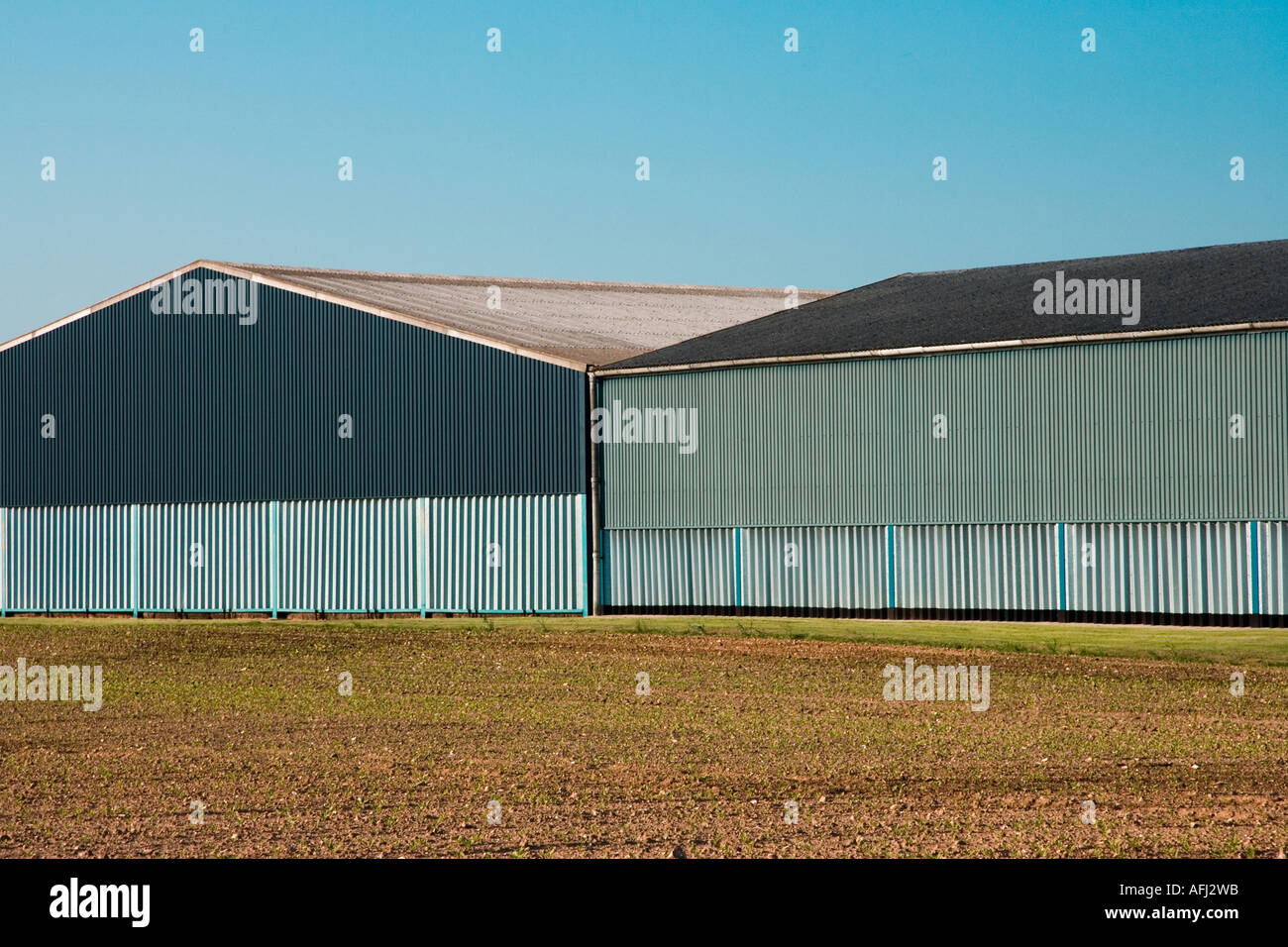 Steel agricultural barn buildings hires stock photography and images