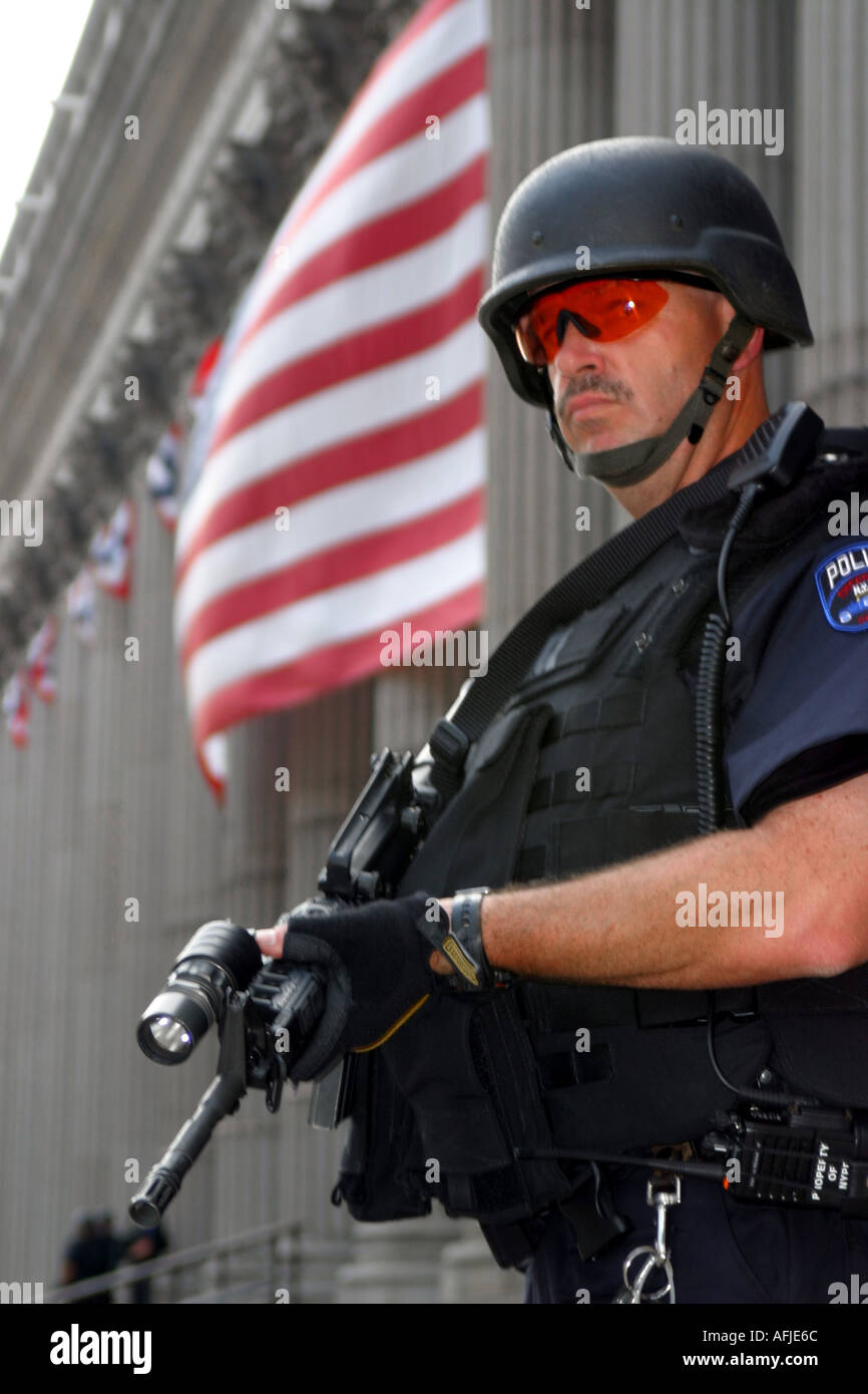 Armed police officer in New York City during the 2004 Republican