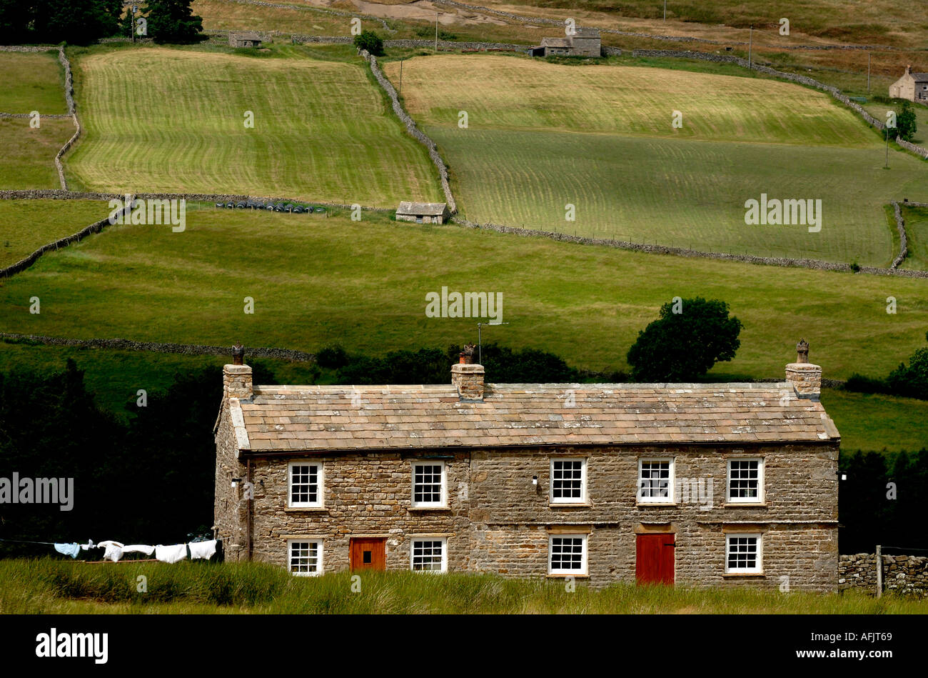 Cottages in the Yorkshire Dales at Reeth, England, UK Stock Photo Alamy