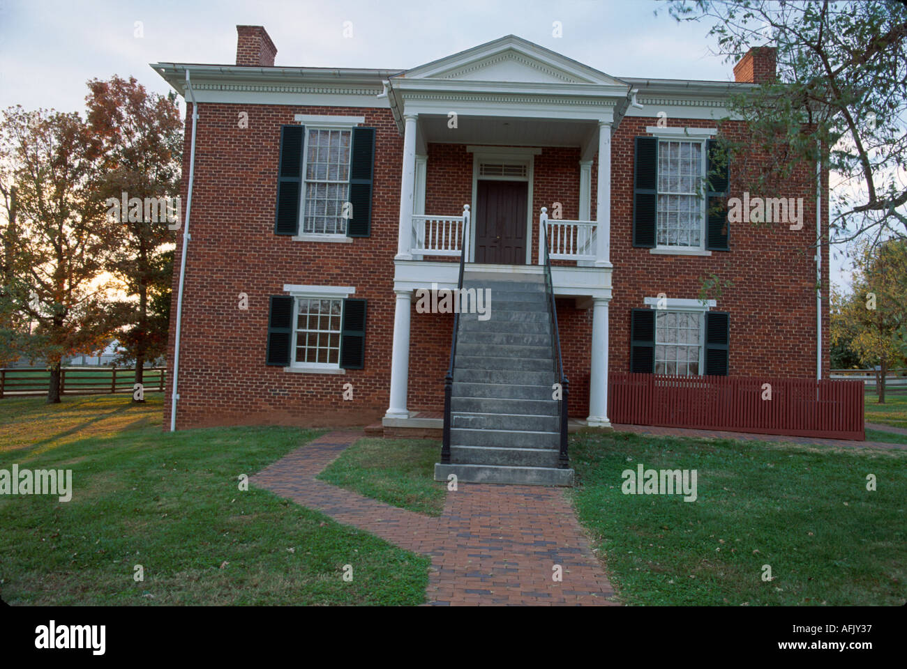 Virginia Appomattox Courthouse National historic Park,public land,recreation,Robert E. Lee surrenders to Ulysses Grant in 1865 Civil War,Union,Blue,Gr Stock Photo