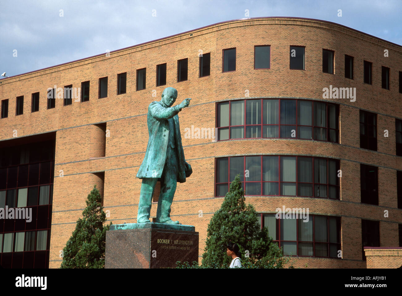 Virginia Hampton University Booker T. Washington Monument William