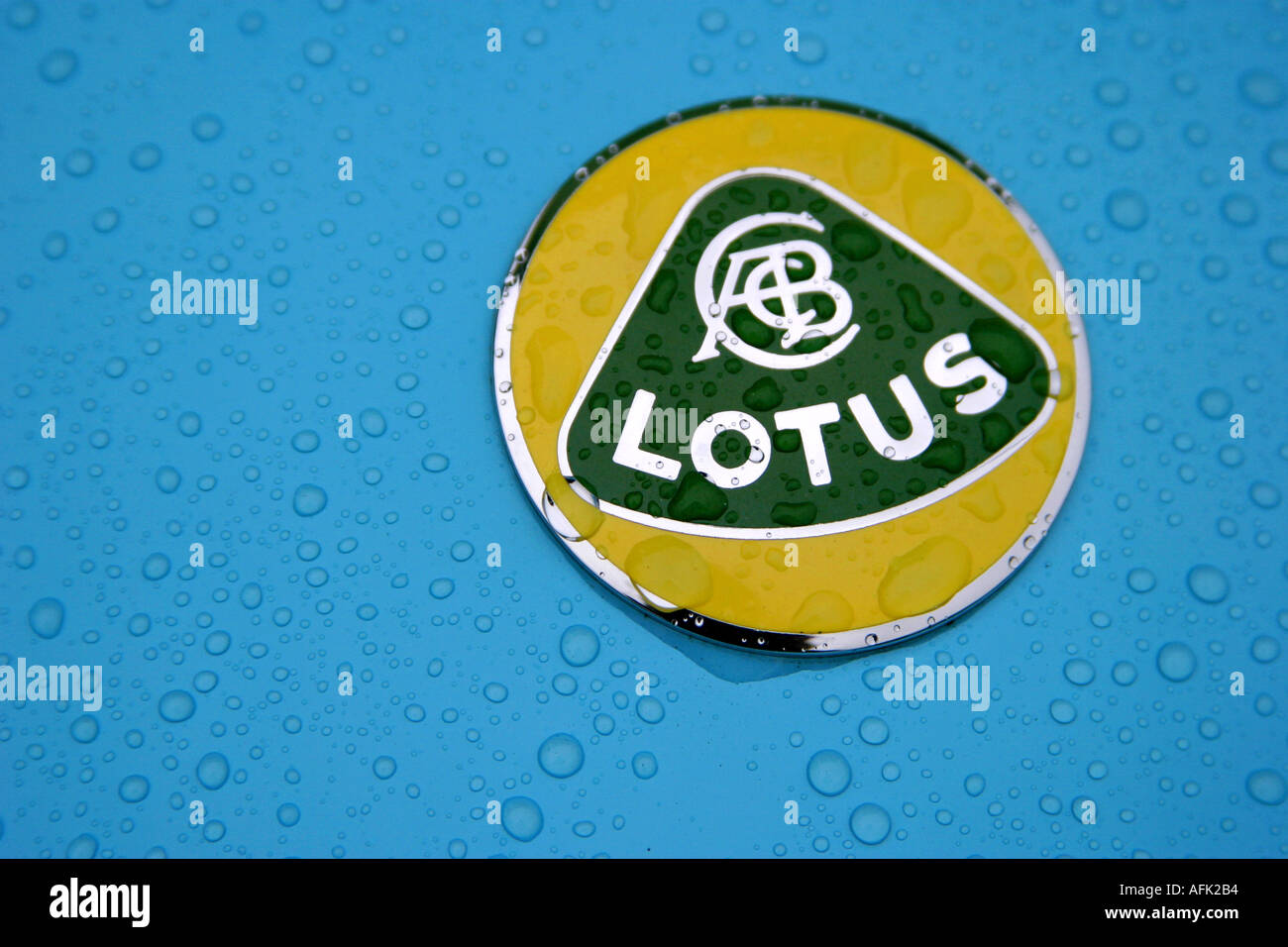 Car badge hires stock photography and images Alamy