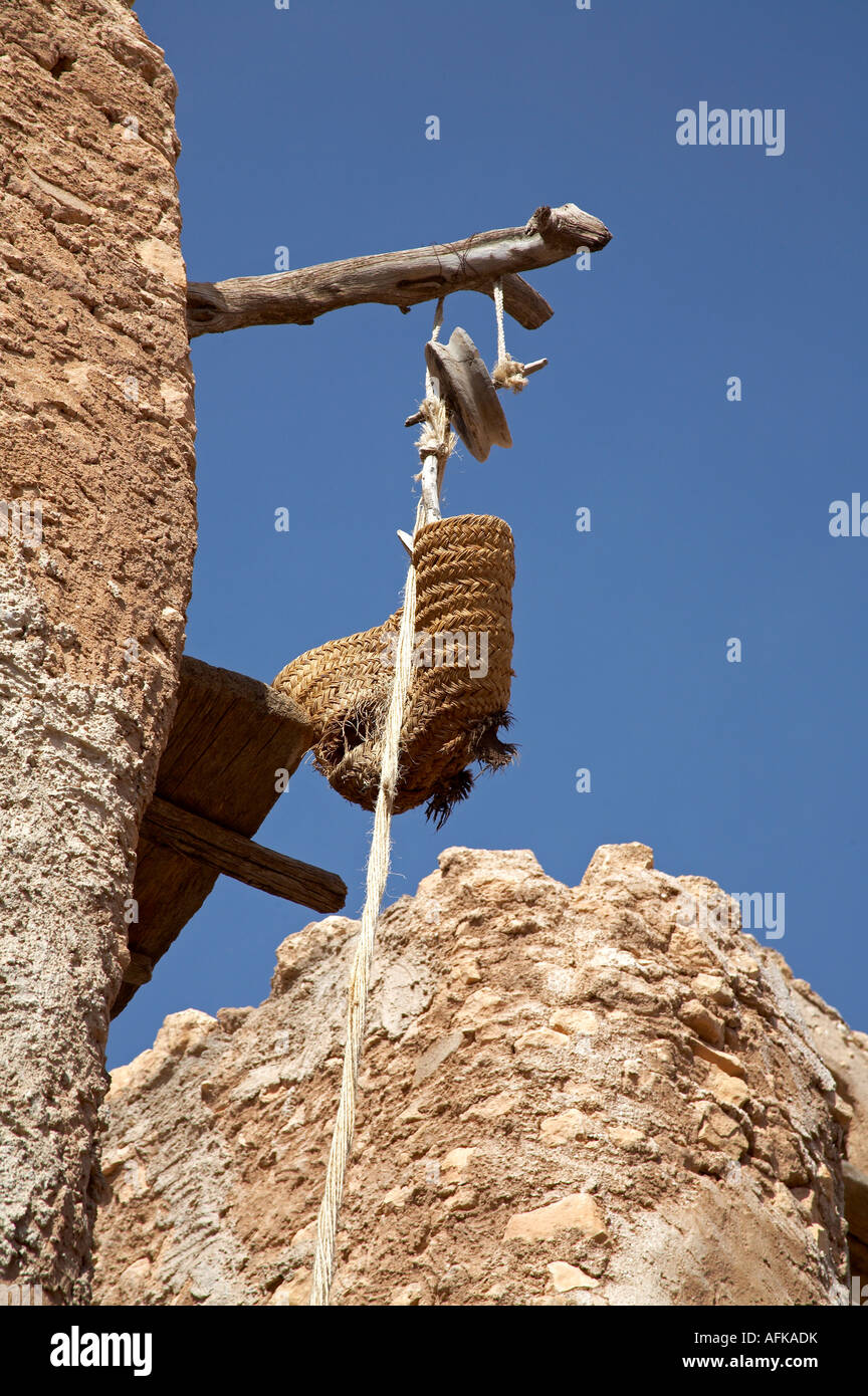 Pulley system hires stock photography and images Alamy