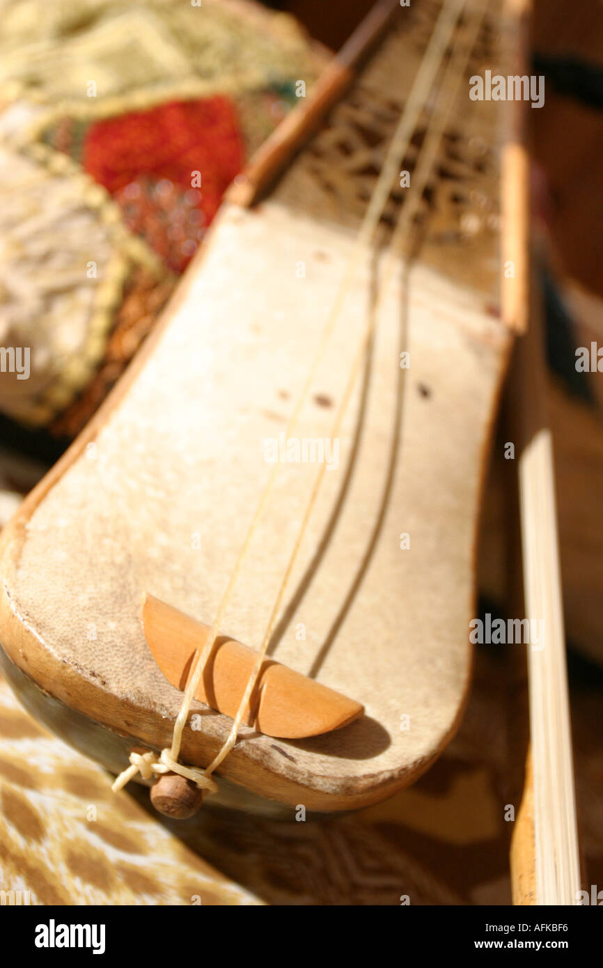 Catgut strings hires stock photography and images Alamy