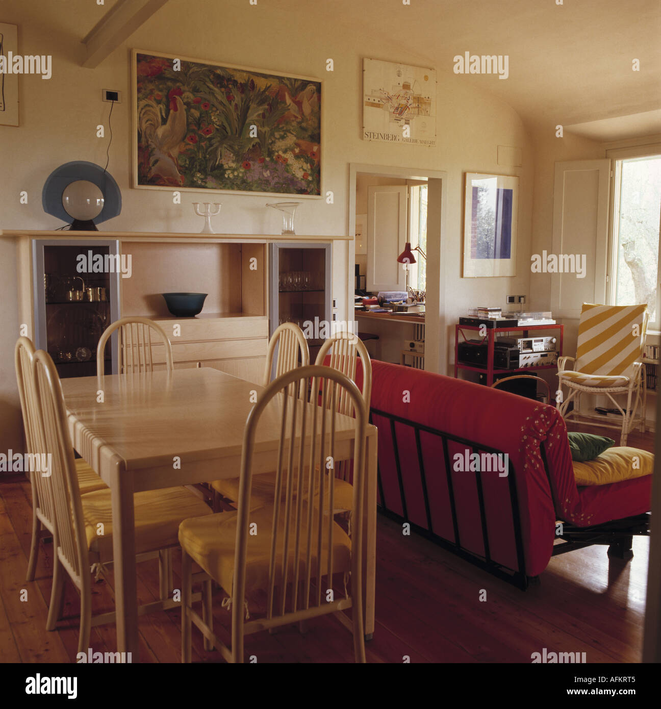 Modern house interior hi-res stock photography and images - Alamy