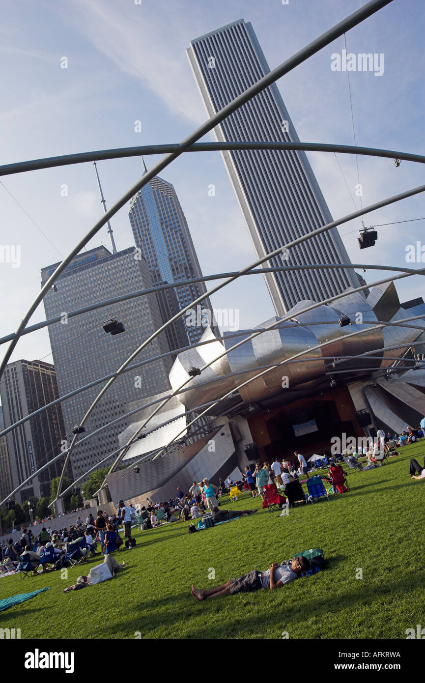 Millennium Park Chicago Stock Photo 7984345 Alamy