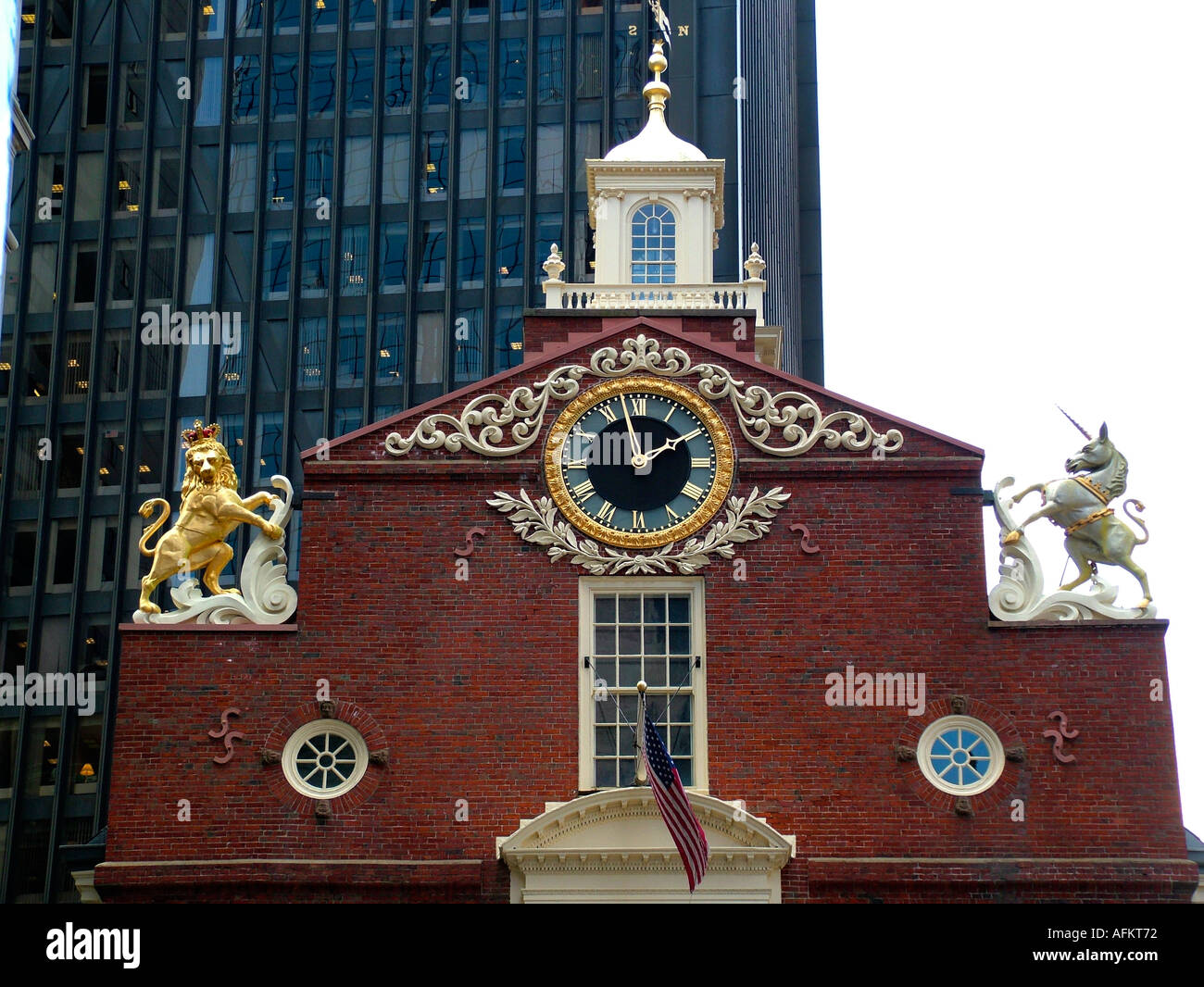 Old house chamber usa hi-res stock photography and images - Alamy