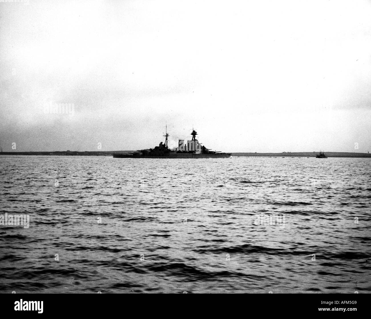 events, Second World War / WWII, naval warfare, British battlecriuser 'HMS Hood' preparing to leave the harbour, Scapa Flow, 23.5.1941, Stock Photo