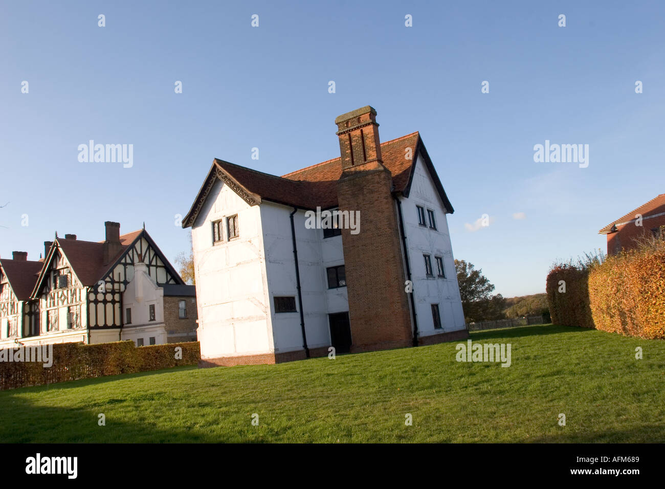 Queen elizabeth hunting lodge hires stock photography and images Alamy