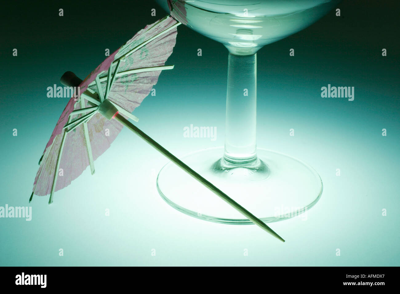 Wine glass cocktail umbrella hires stock photography and images Alamy