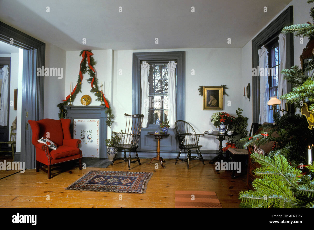 living room Christmas holiday decorations Stock Photo - Alamy
