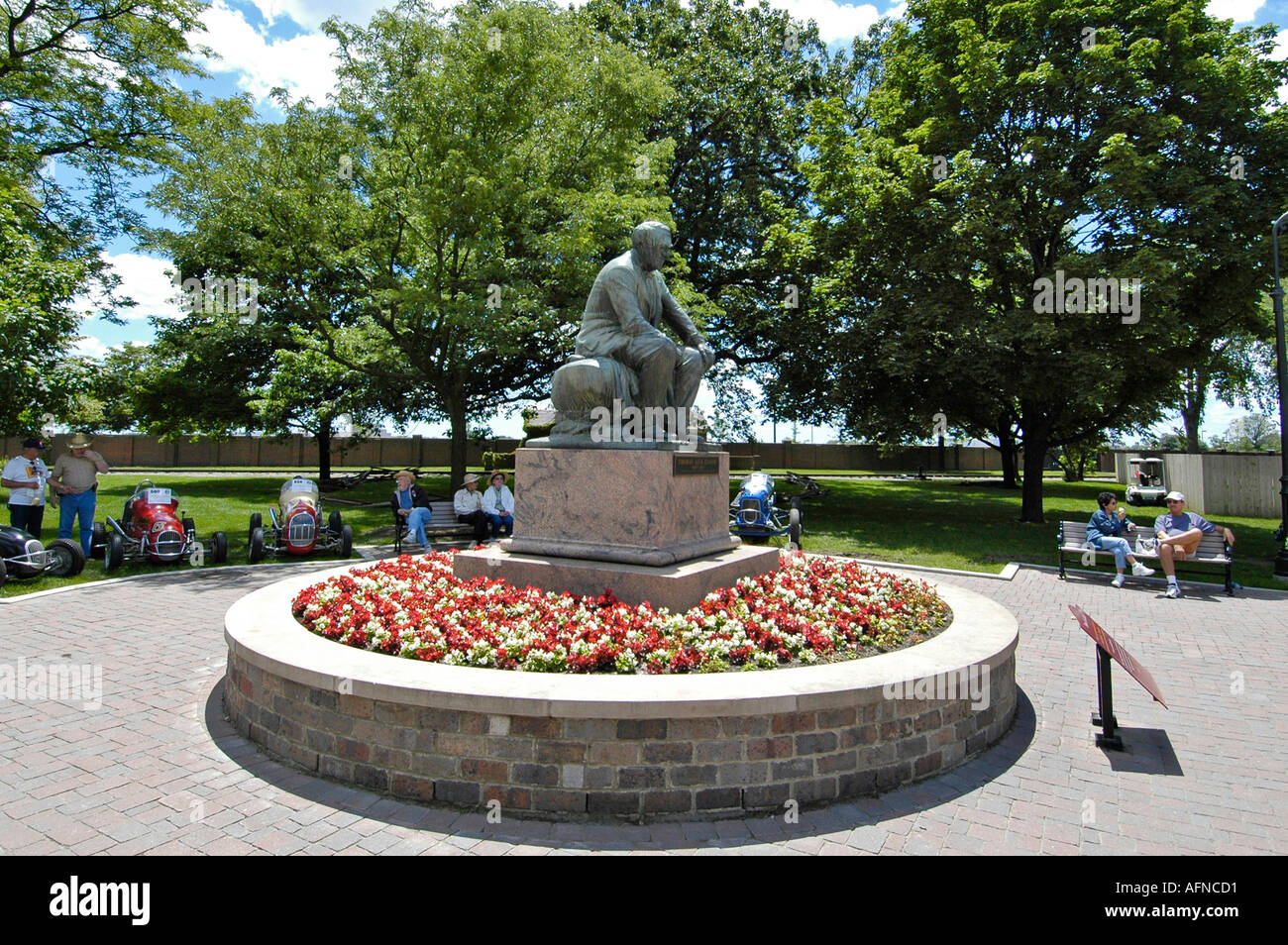 Thomas Edison Statue at Historic Greenfield Village and Henry Ford Museum located at Dearborn Michigan Stock Photo