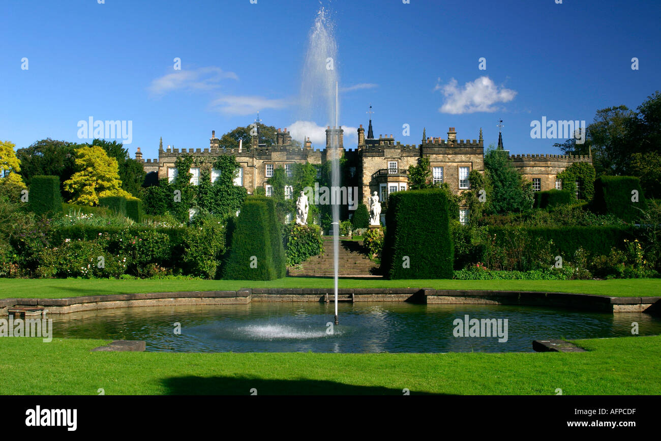 Renishaw Hall near Sheffield showing the garden and fountain in front of the house Stock Photo