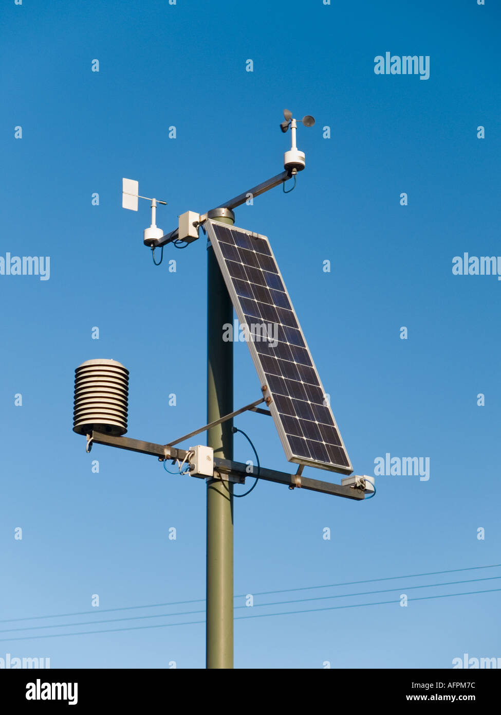 SOLAR POWERED WEATHER MONITORING STATION North Wales UK Stock Photo Alamy