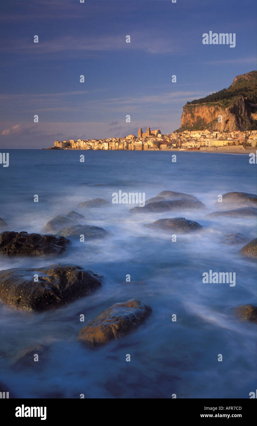Cefalu Coastline Hi res Stock Photography And Images Alamy cefalu-coastline-hi-res-stock-photography-and-images-alamy