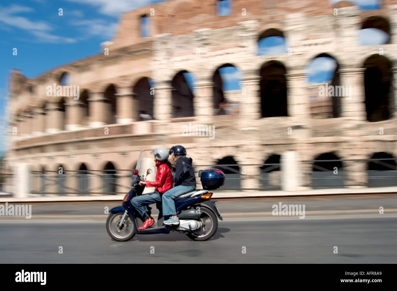 Vespa каникулы в Риме