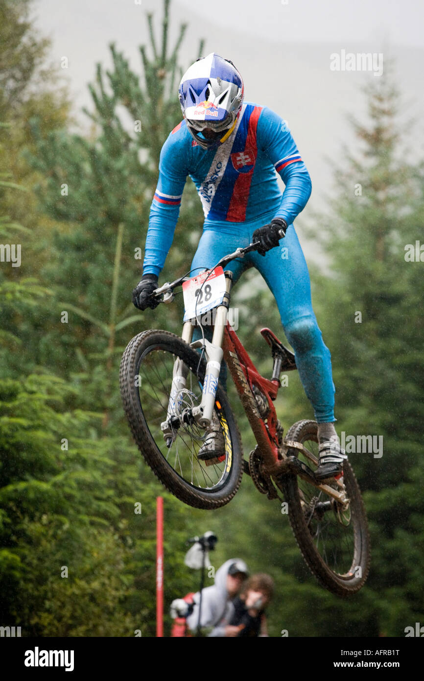 uci world championships downhill