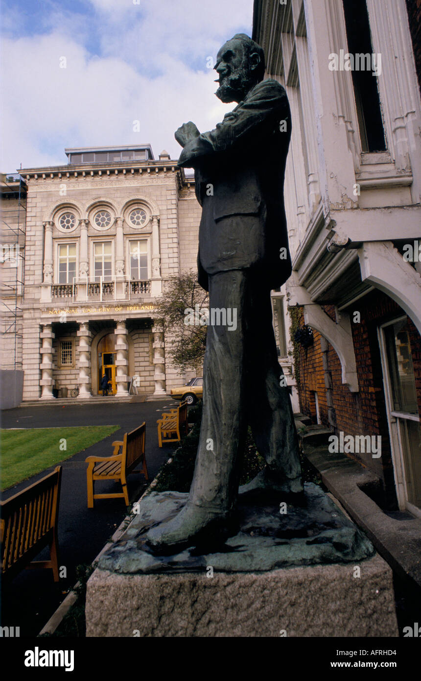 George Bernard Shaw Dublin statue Ireland Eire HOMER SYKES Stock Photo