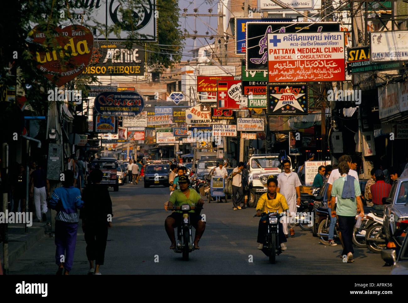 Pattaya Thailand. Daily life busy bussing street scene 1990s HOMER SYKES. Stock Photo
