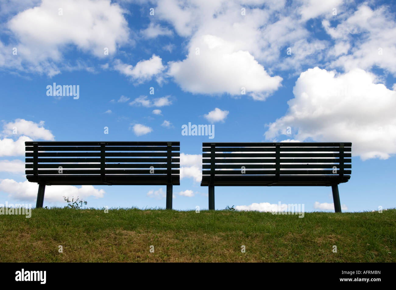 Silhouette symmetry hi-res stock photography and images - Alamy