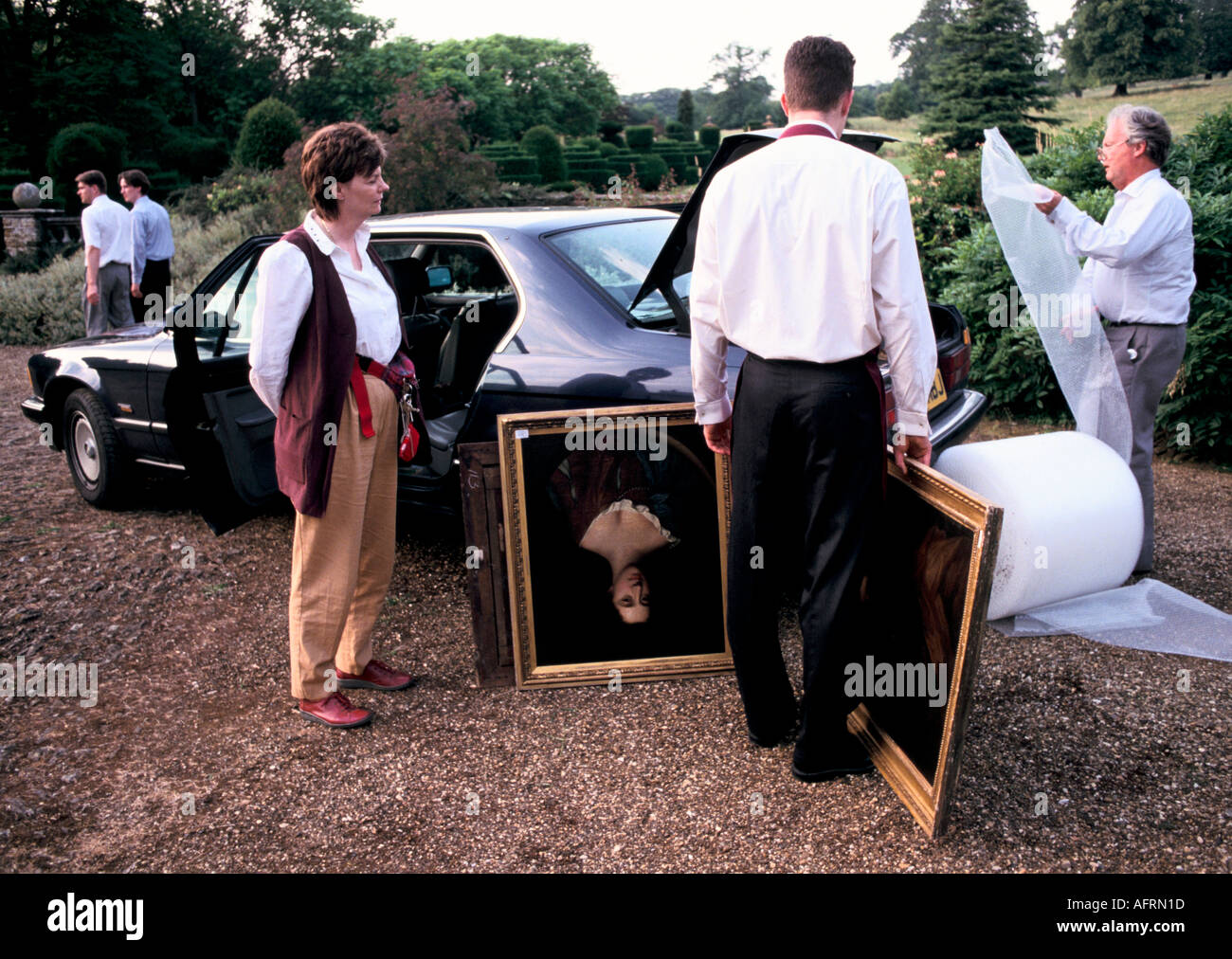 Country house sale auction Newnham Hall Northamptonshire 1994, Christies auctioneer porters