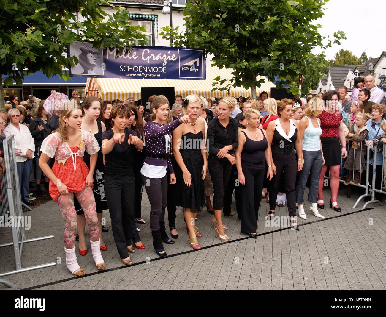 Start lineup a heel race with pretty girls women competing Wijchen the Netherlands Spot the queen Stock Photo - Alamy