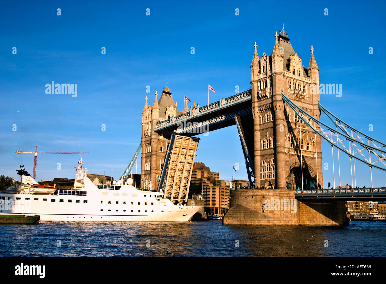 yacht by tower bridge