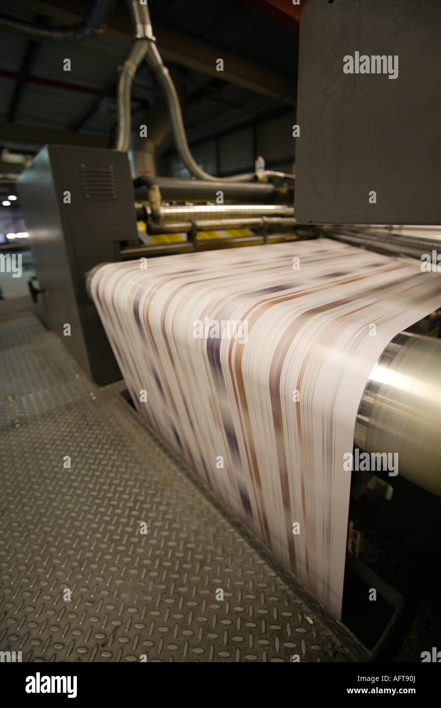 Paper factory rollers hi-res stock photography and images - Alamy