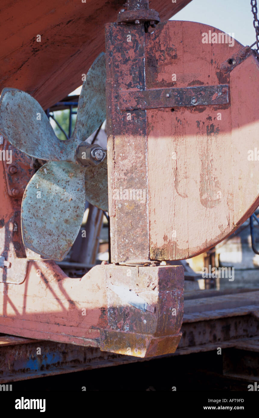 Propeller horizontal rudder hi-res stock photography and images - Alamy