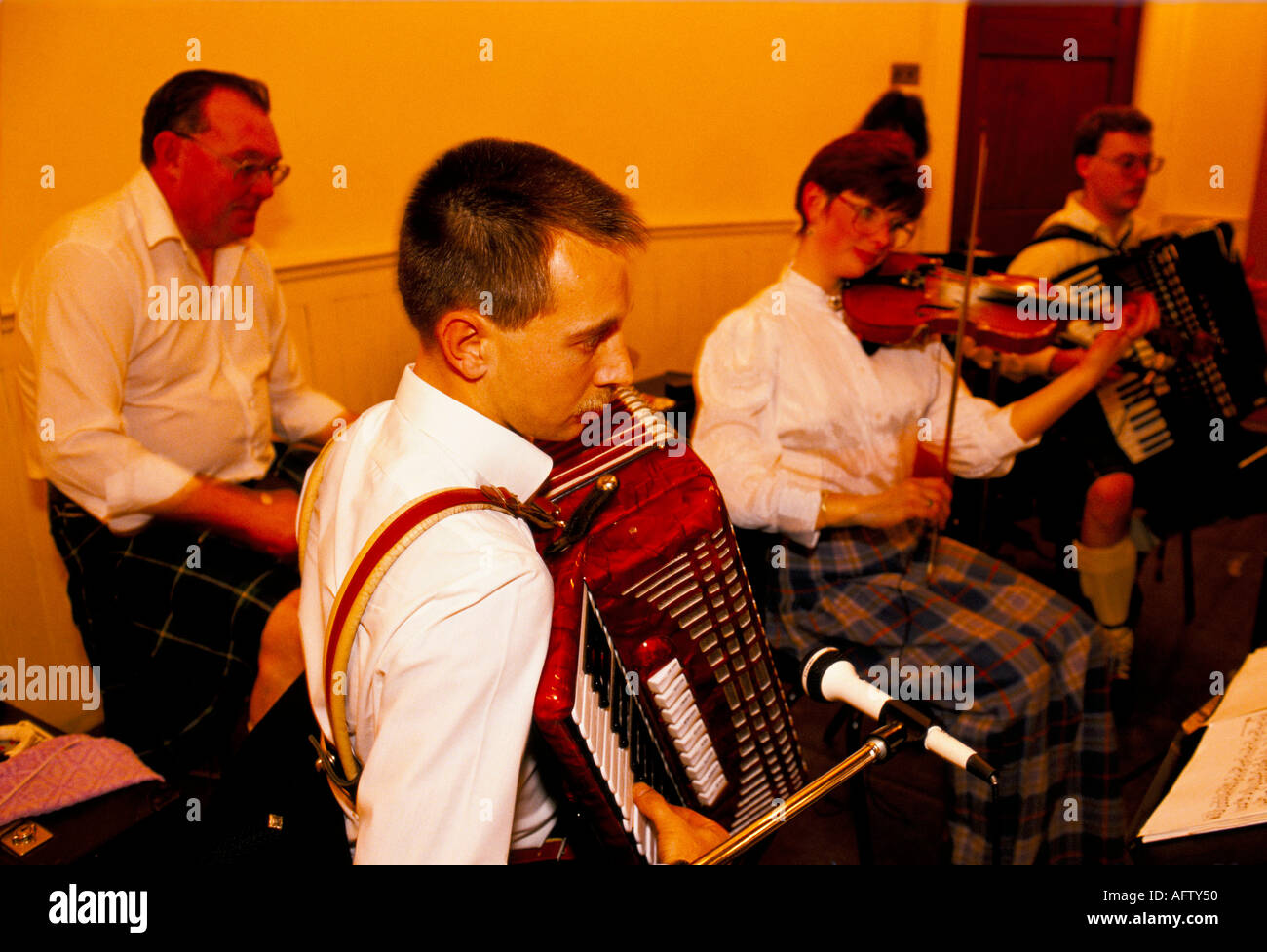 Scottish accordion music hires stock photography and images Alamy