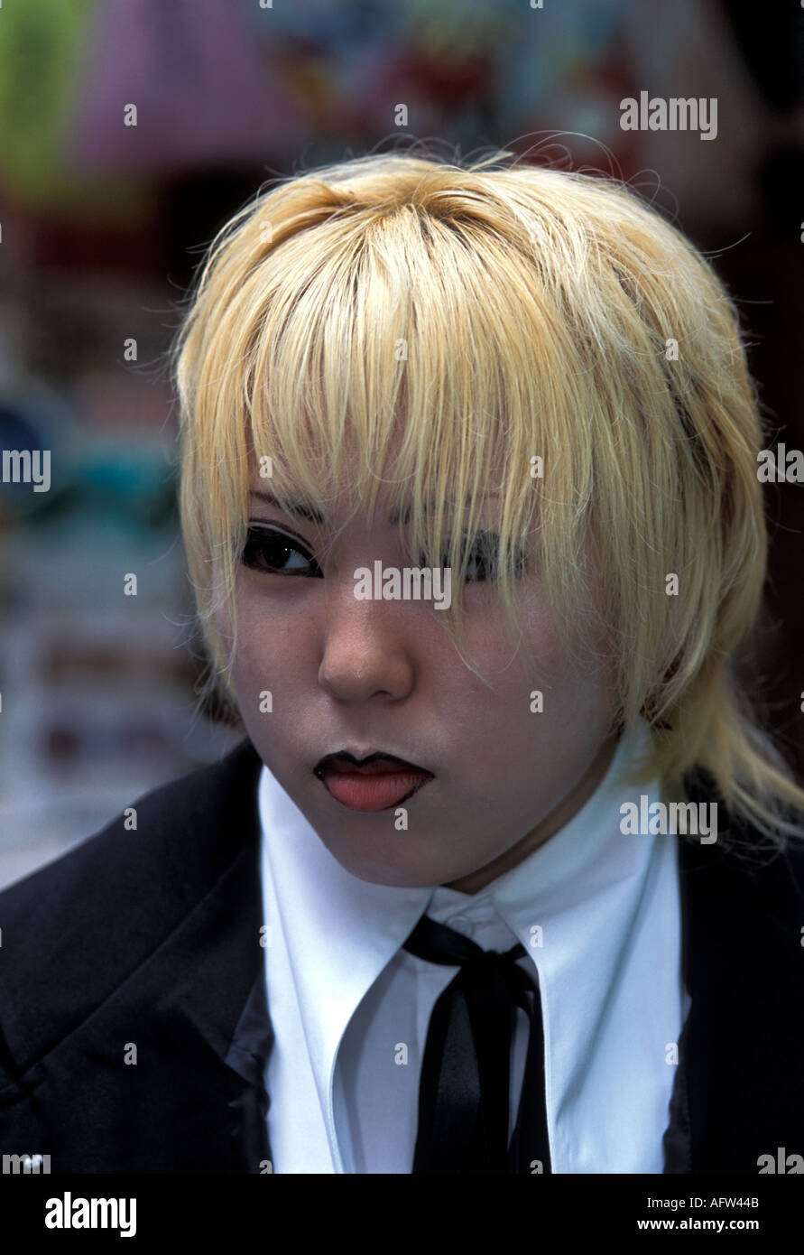 Japanese high school girls tokyo hires stock photography and images
