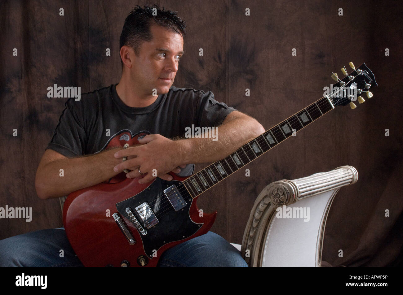 Gibson SG et de l'amplificateur de guitare électrique Photo Stock - Alamy