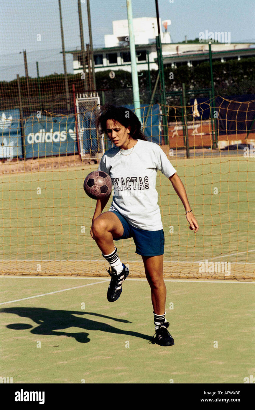 Argentina women playing football 2002, The Exactas soccer all womens five a side team practice in suburban Buenos Aires 2000s HOMER SYKES Stock Photo