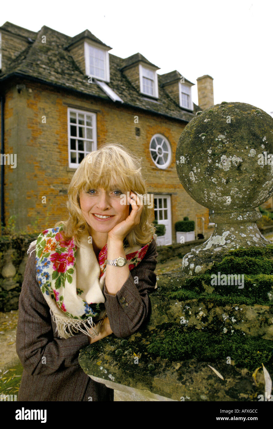 Lizzie Spender portrait, on the set during film of Hedgehog Wedding 1980s which she wrote. 1980s 1987 UK HOMER SYKES Stock Photo